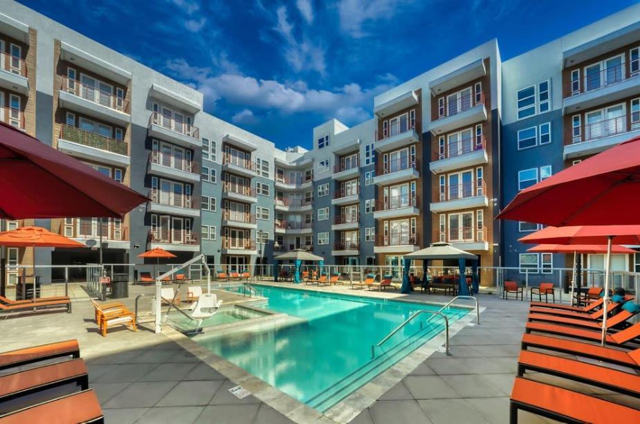 Cozysuites Phx Roro Gym, Pool, Pets, Parking! #9 Phoenix Exterior photo