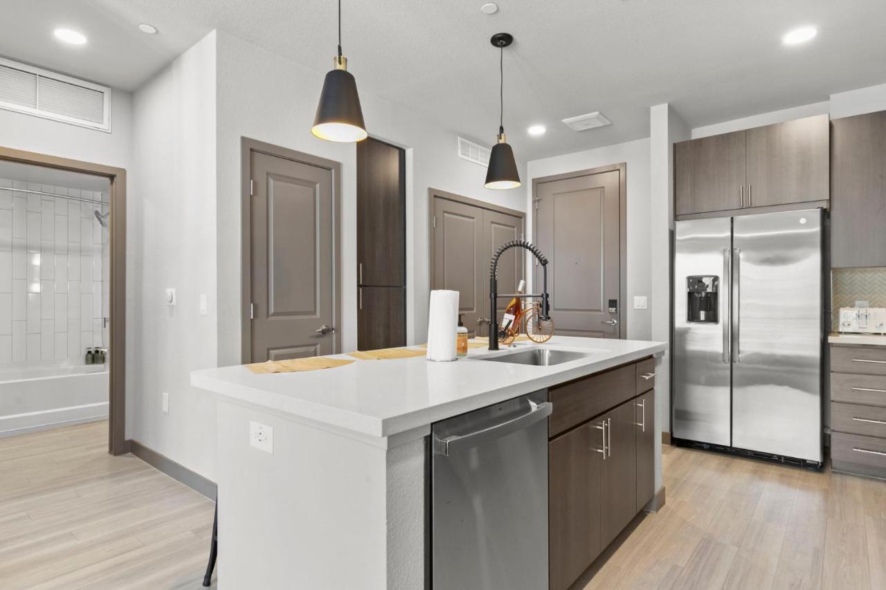 Cozysuites Phx Roro Gym, Pool, Pets, Parking! #9 Phoenix Exterior photo